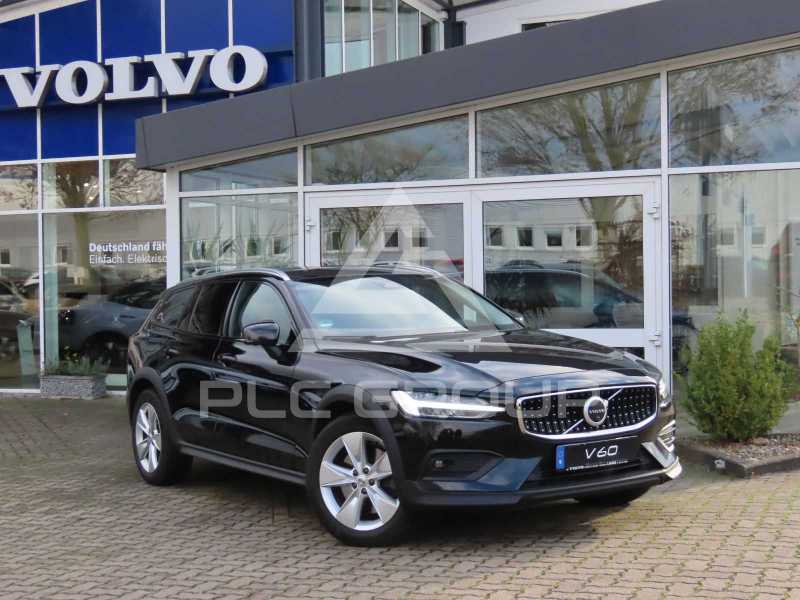2022 Volvo V60
