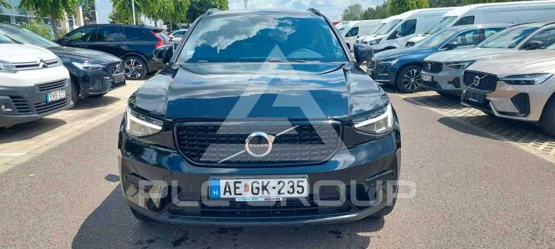 2023 Volvo XC40