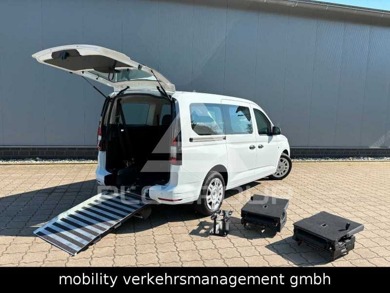 2024 Ford Tourneo