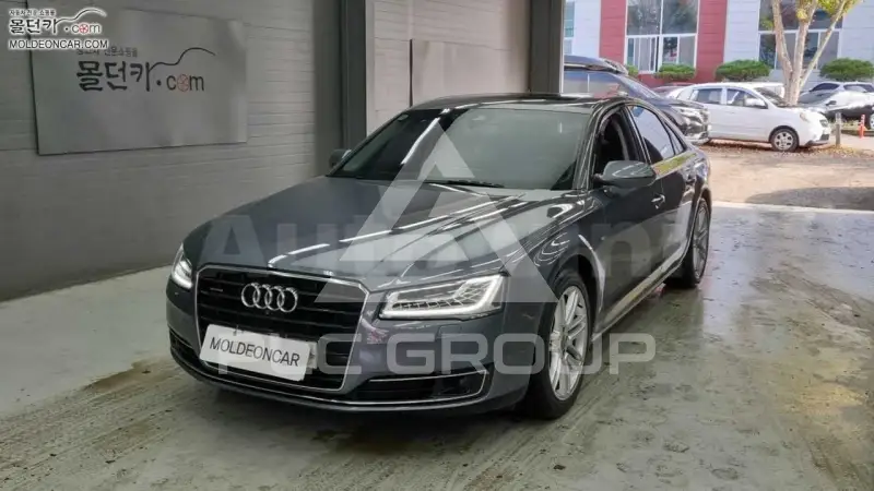 2014 Audi A8