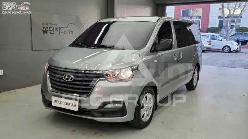 2018 Hyundai Starex