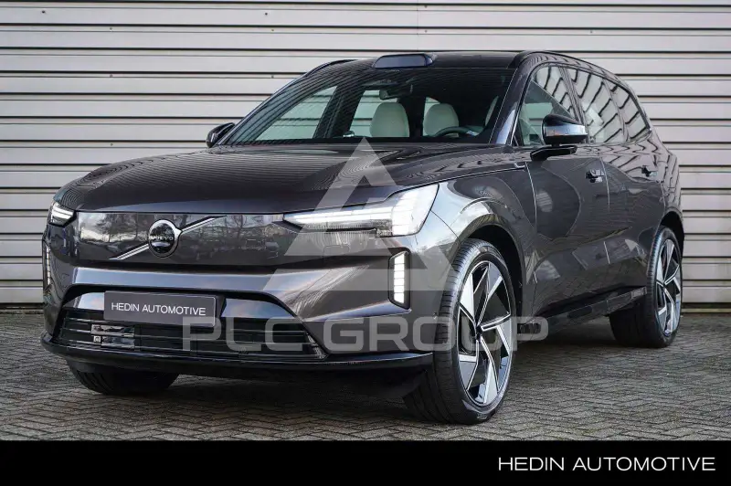 2025 Volvo EX 90