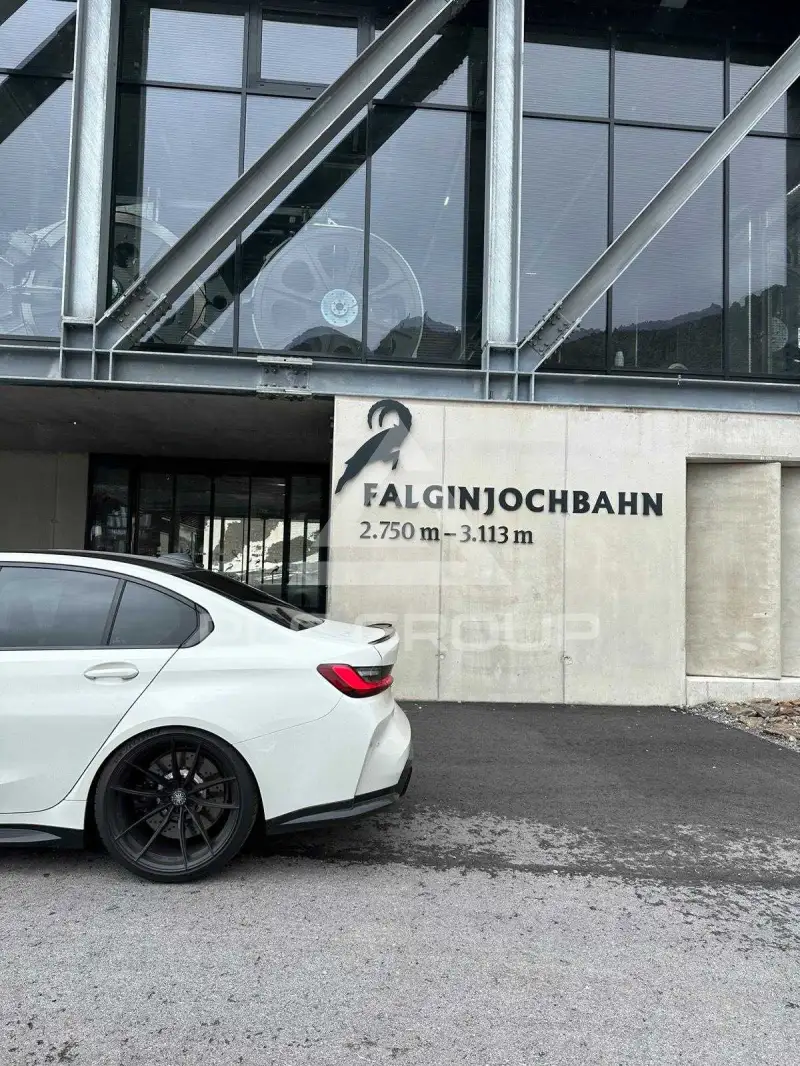 2022 BMW M3