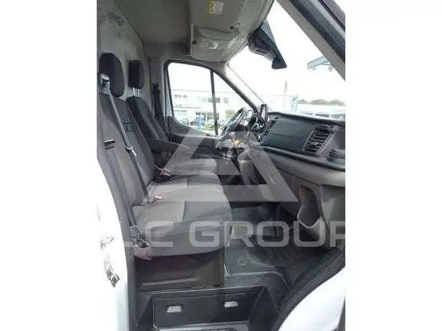 2022 Ford TRANSIT