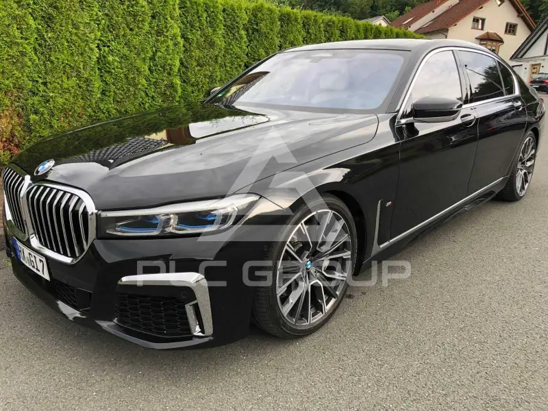 2019 BMW 740