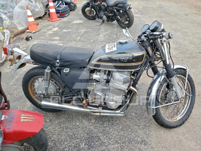 1976 Honda CB photo