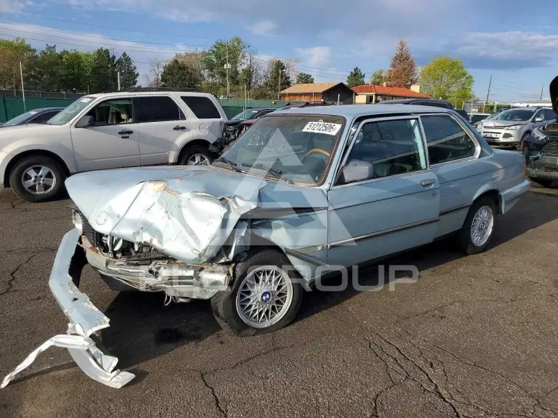 1981 BMW 320 photo