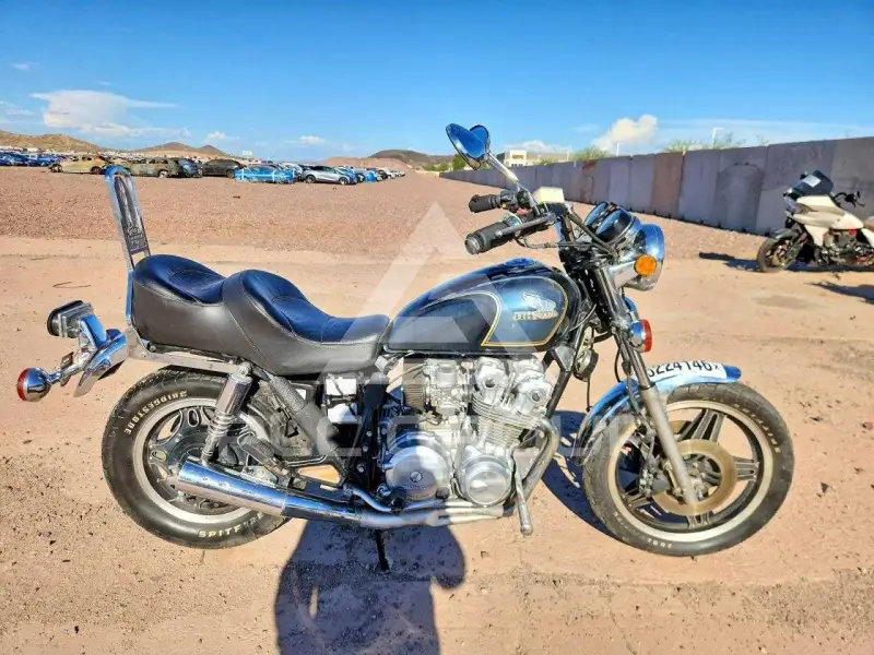 1981 Honda CB фото