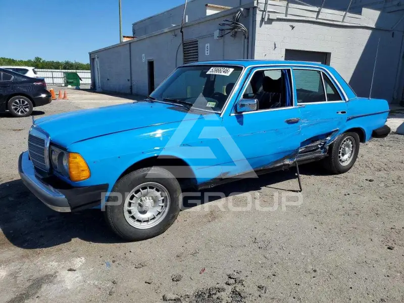 1982 Mercedes Benz 240 фото