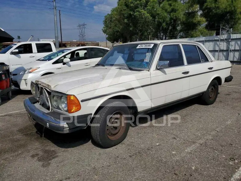 1982 Mercedes Benz 240 фото