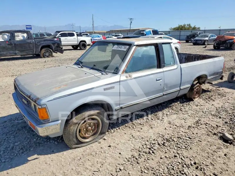 1985 Nissan Pickup фото