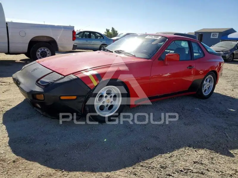 1986 Porsche 944 photo