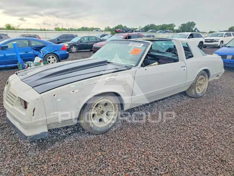 1987 Chevrolet Montecarlo фото