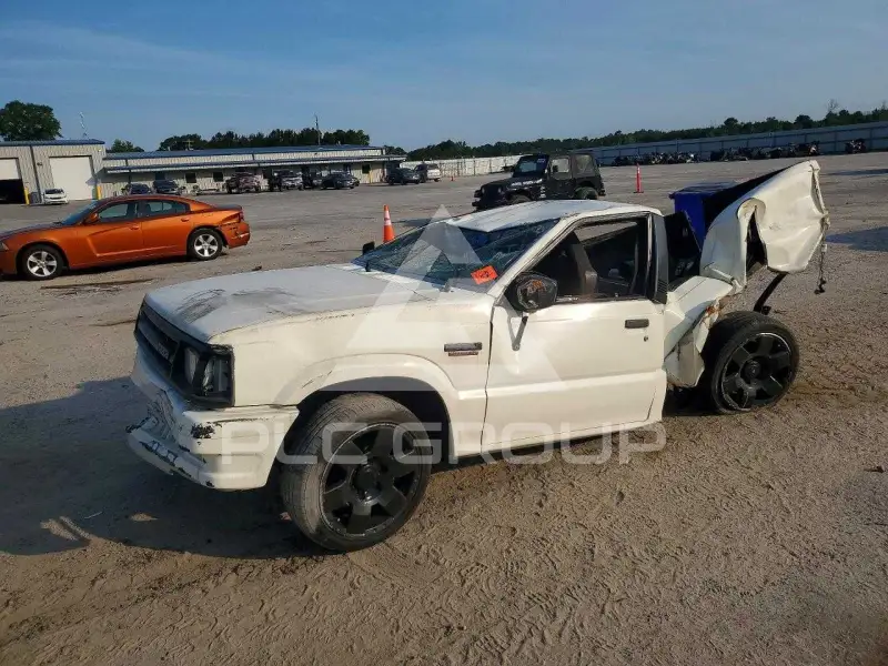 1987 Mazda B2200 photo