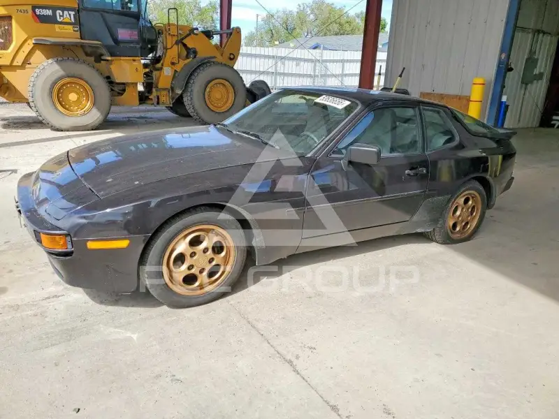 1988 Porsche 944 фото