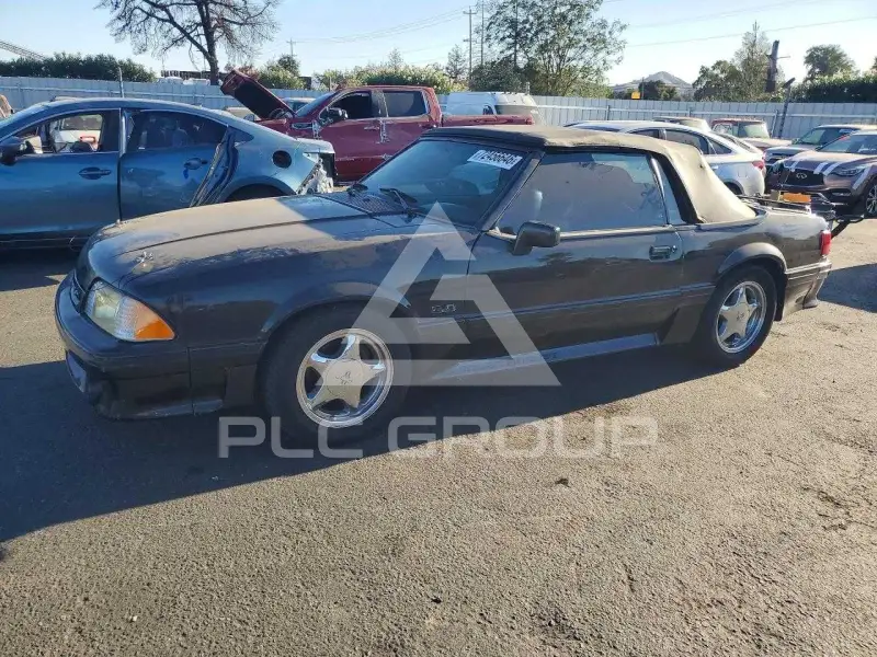 1988 Ford MUSTANG photo