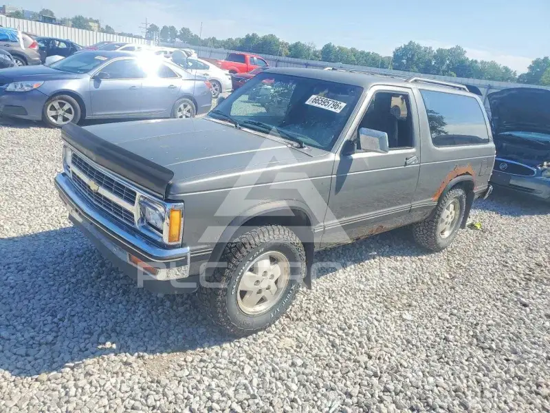 1989 Chevrolet Blazer photo