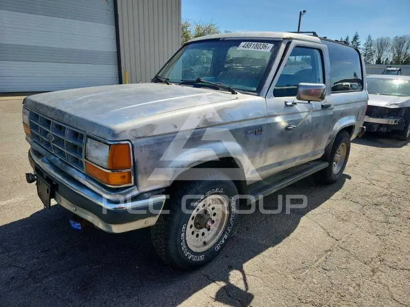 1989 Ford BRONCO photo