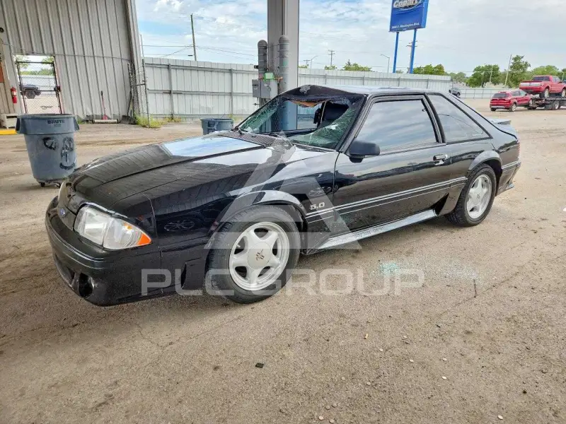 1989 Ford MUSTANG фото