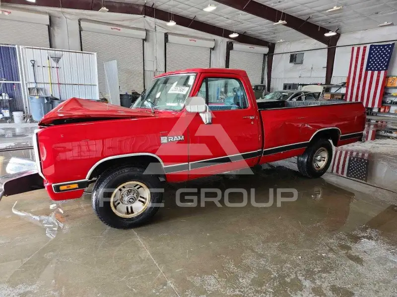 1990 Dodge D series photo