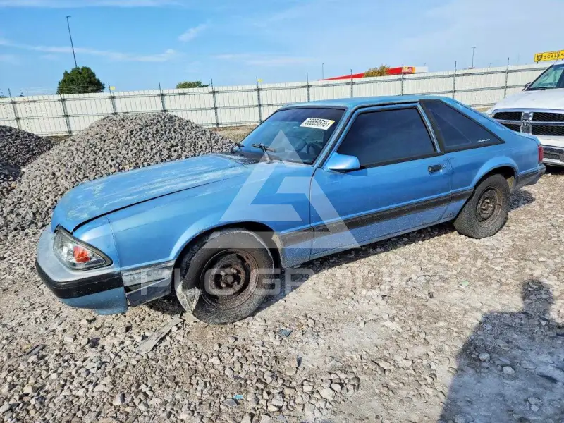 1990 Ford MUSTANG фото