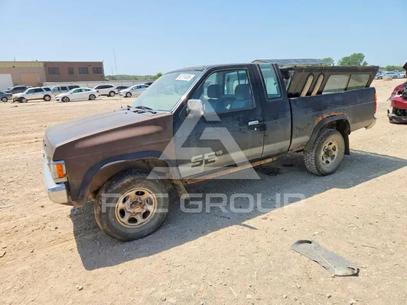 1991 Nissan Navara фото