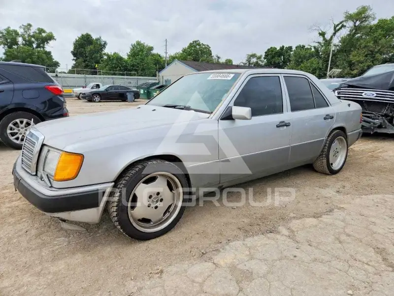 1991 Mercedes Benz E 300 фото