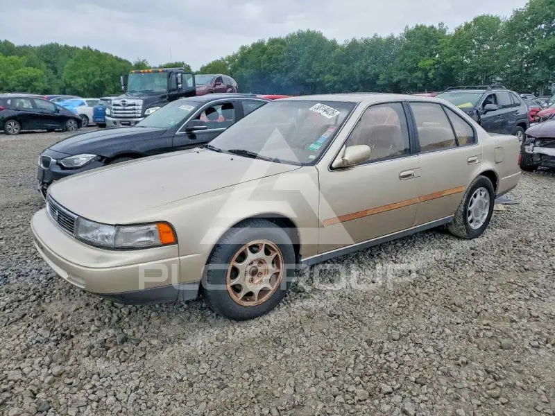 1992 Nissan MAXIMA фото