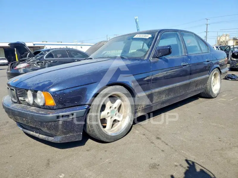 1992 BMW M5 photo