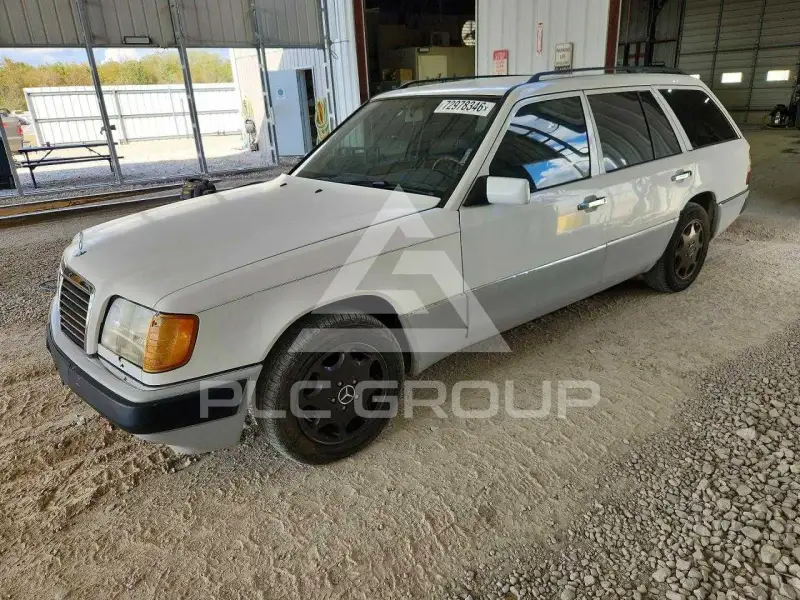 1992 Mercedes Benz E 300 фото