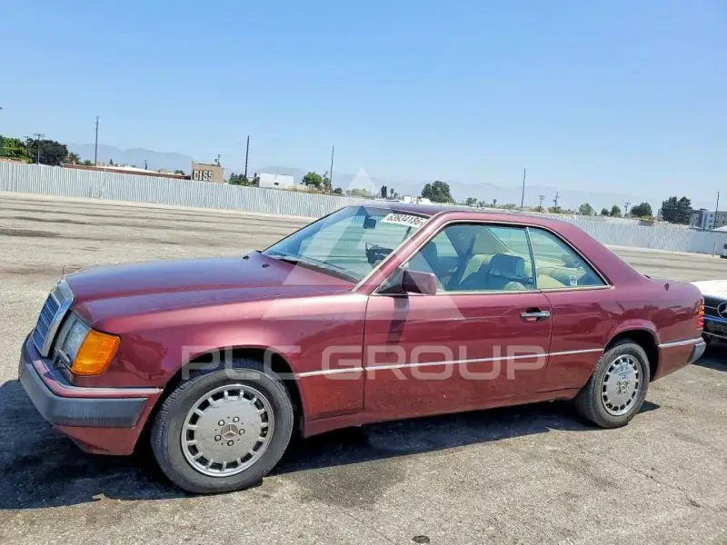 1992 Mercedes Benz E 300 фото