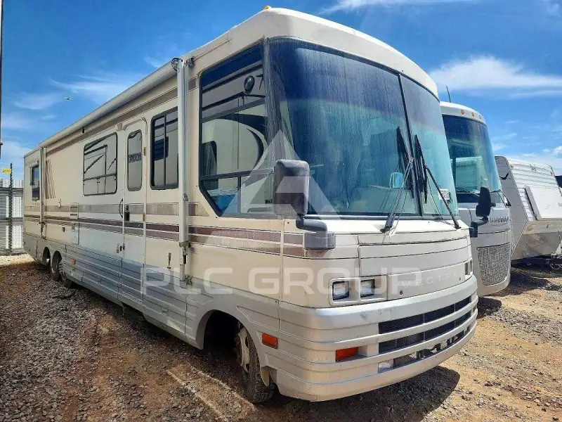 1993 Chevrolet P30 photo