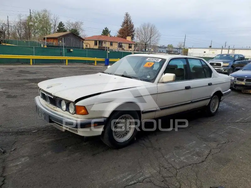 1993 BMW 740 фото