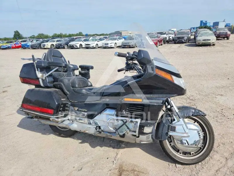 1993 Honda GL photo