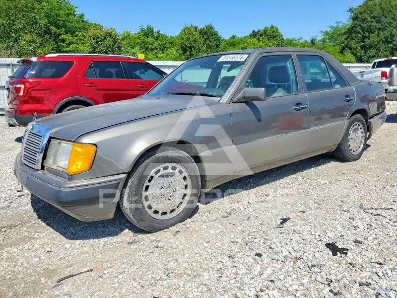 1993 Mercedes Benz E 300 фото