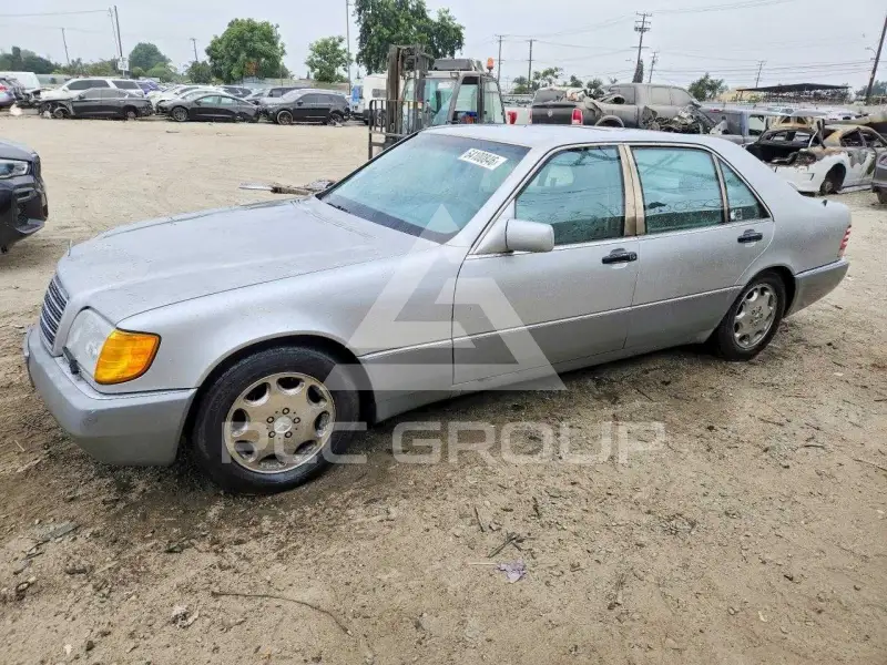 1993 Mercedes Benz 500 фото
