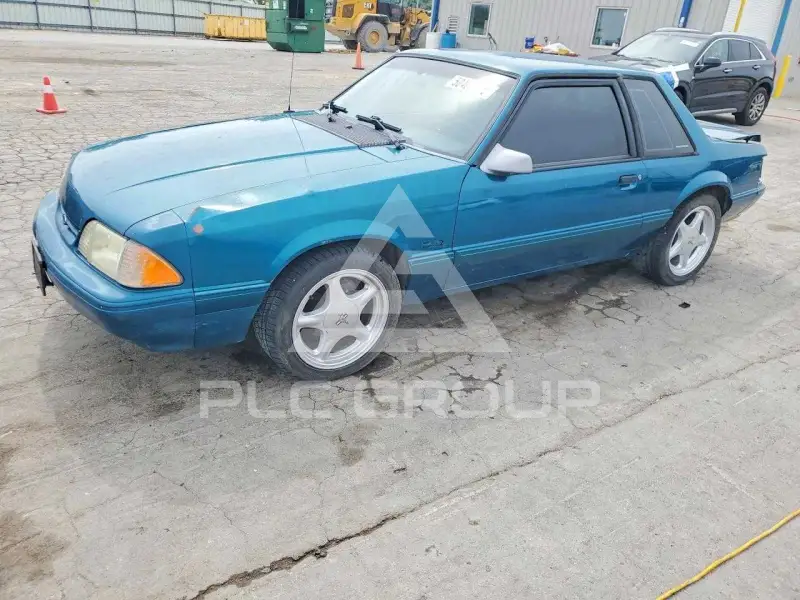 1993 Ford MUSTANG фото
