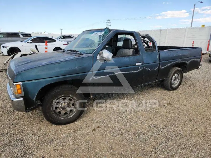 1994 Nissan Navara фото
