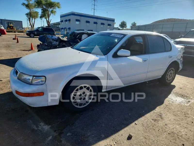 1995 Nissan MAXIMA photo