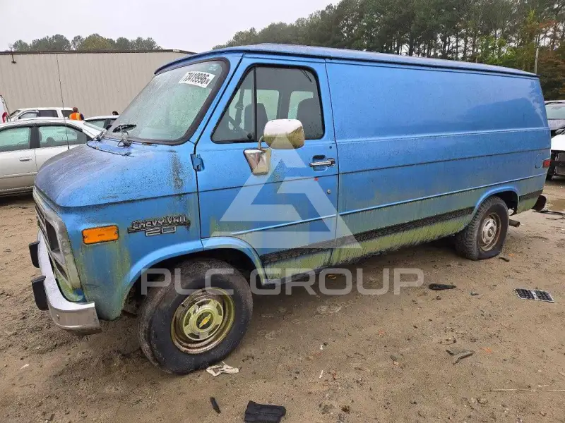 1995 Chevrolet G20 photo