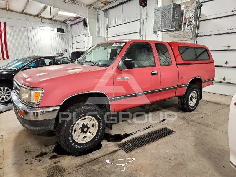 1995 Toyota T100 photo
