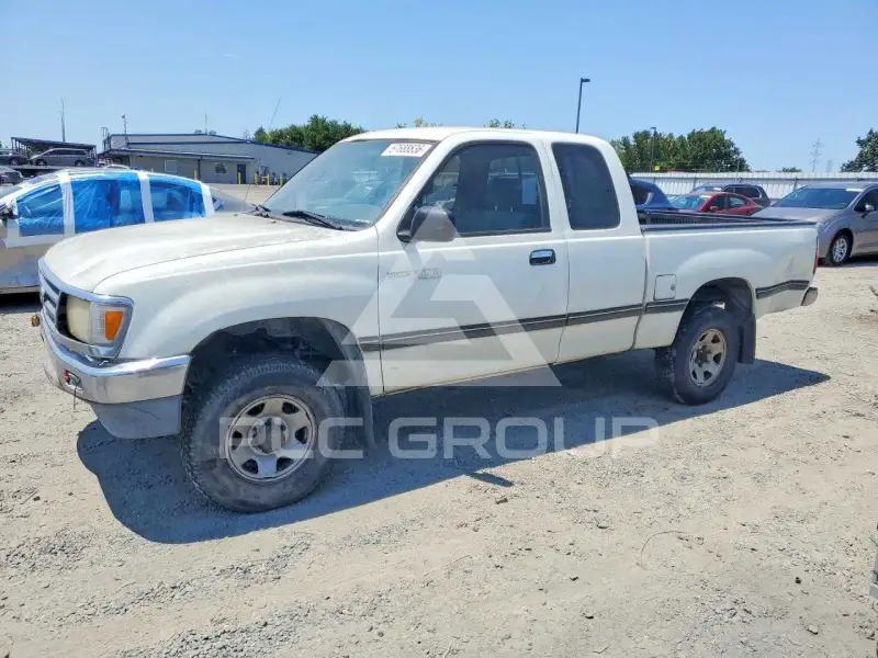 1995 Toyota T100 photo