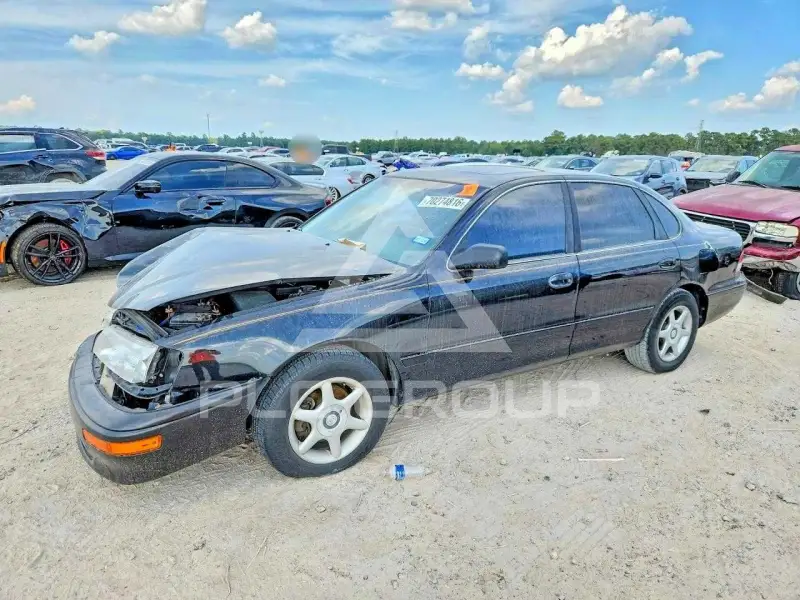 1995 Toyota AVALON photo
