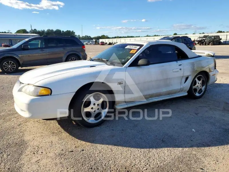 1995 Ford MUSTANG photo