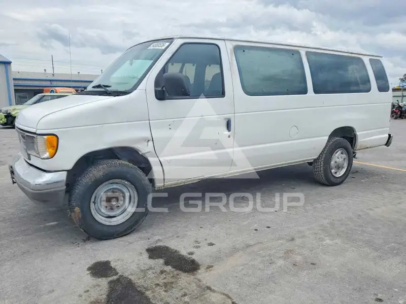 1995 Ford ECONOLINE photo