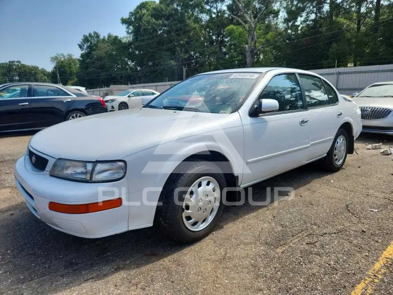 1996 Nissan MAXIMA photo