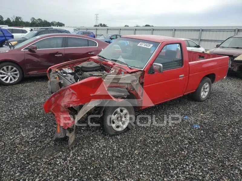 1996 Nissan Navara photo