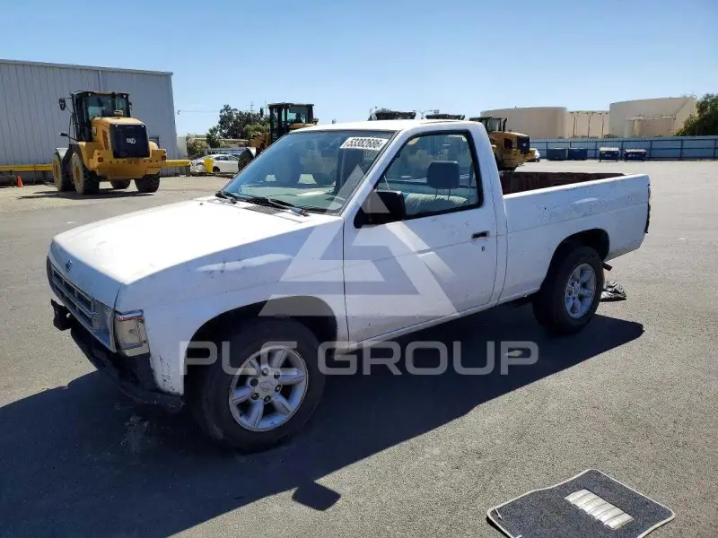 1996 Nissan Navara photo