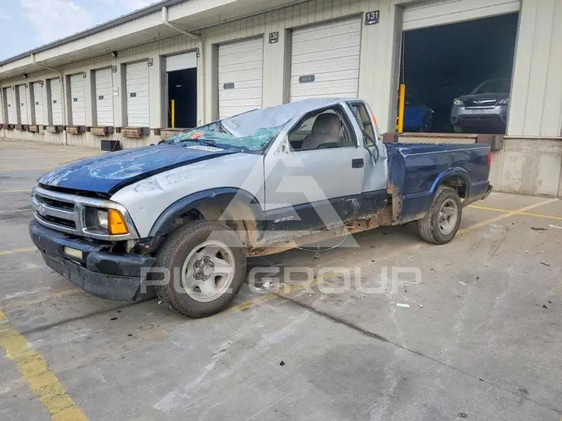 1996 Chevrolet S10 фото