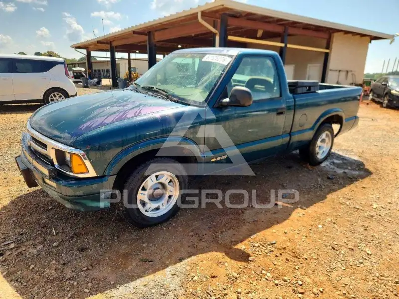 1996 Chevrolet S10 фото
